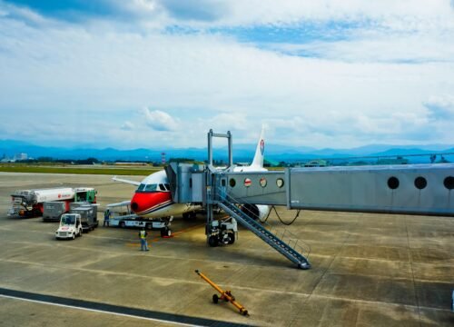 Airport limousine service Nassau